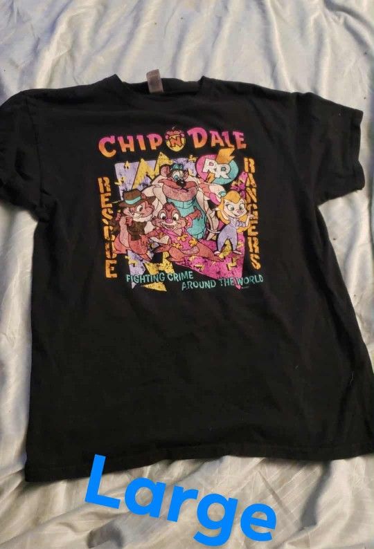 🩷 Large Chip ,& Dale Shirt - Still Available