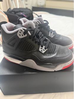 Air Jordan 4