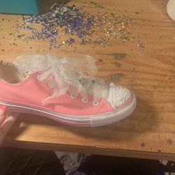 Pearl Pink Converse