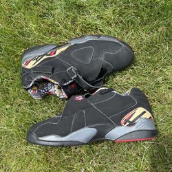 Jordan 8 low Playoff - size 11, great condition 