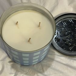 New 3-Wick Candle, 14.5 oz 🕯️ 