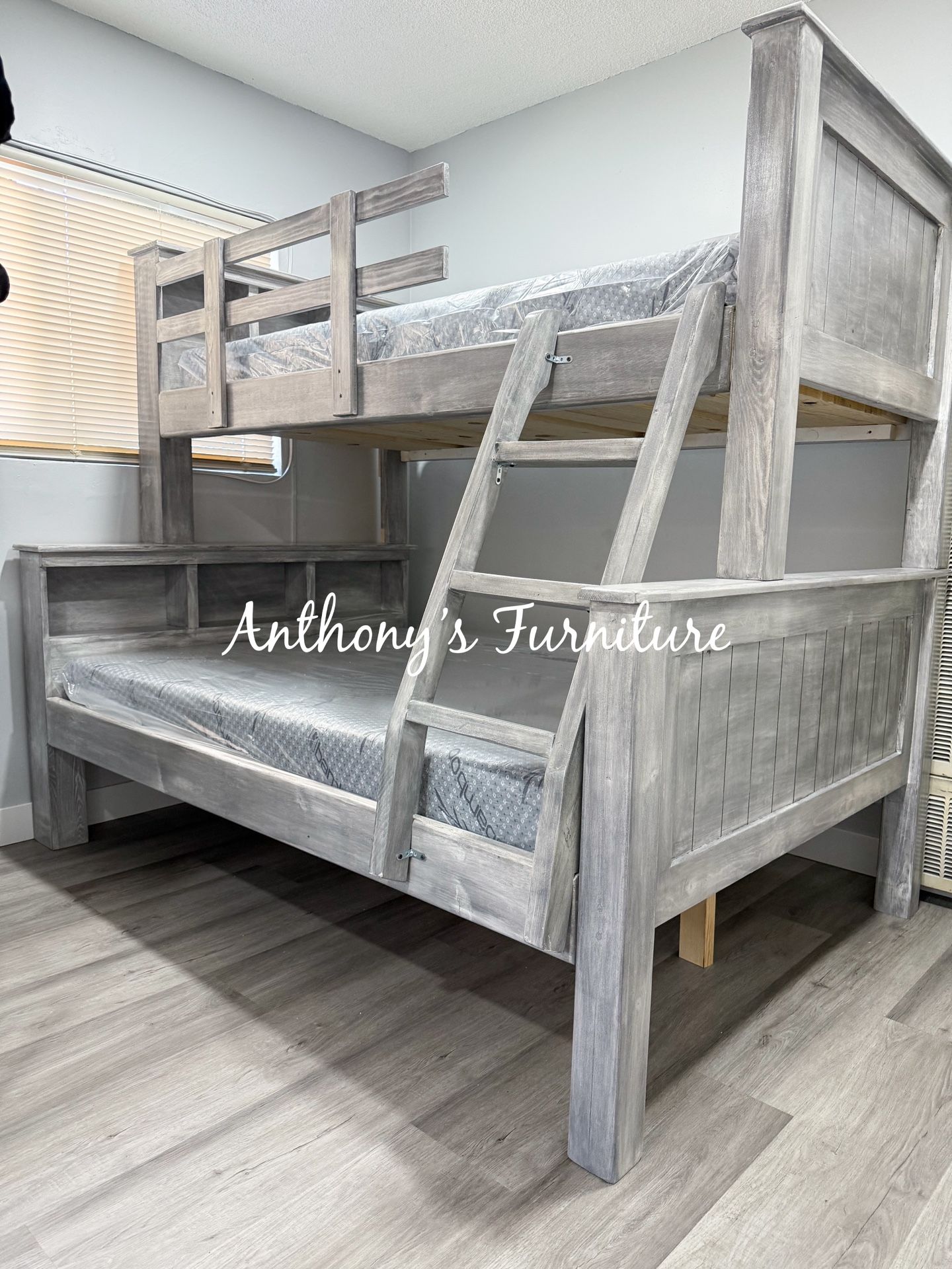 Twin Bunk Bed With Mattresses 
