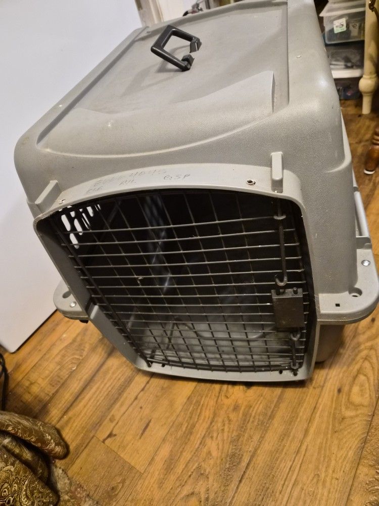 Tall Strong Pet Carriertþ