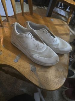 Airmax size 10 white