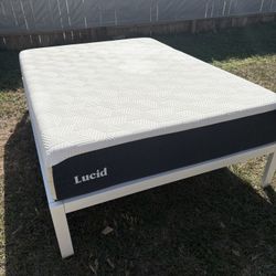 Bed And Mattress 