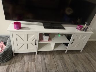 Farmhouse TV stand