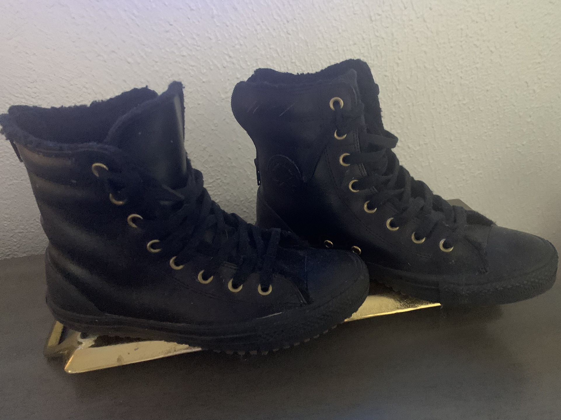 Converse Black High Top Leather 