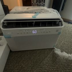 Midea U-Shaped 8000 BTU Smart Window Air Conditioner — NEW
