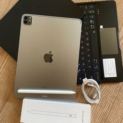iPad Pro 11” (M2 chip / 2022 model) 4th Generation 128GB with keyboard case and stylus pen