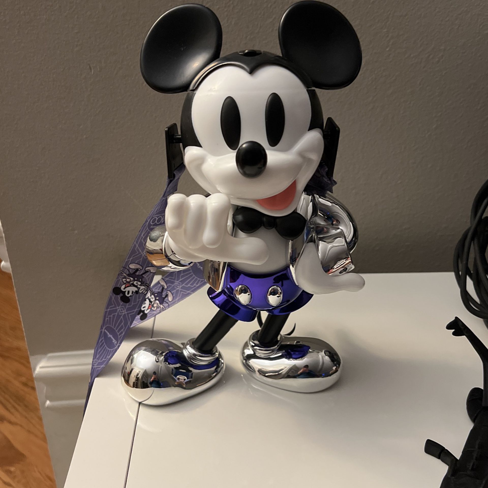 Mickey Mouse Walt Disney World 100th Anniversary souvenir Sipper