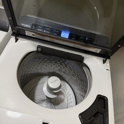 WHITE WHIRL POOL WASHER & DRYER