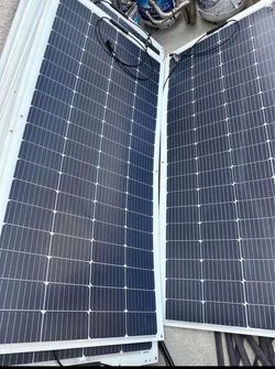 Renogy 200W Flexible Solar Panel for Final Sale