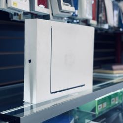 MacBook Air M3 Chip 15 Inch 512gb