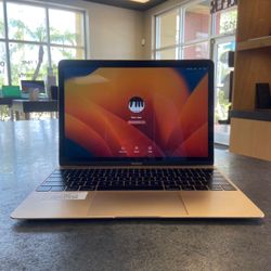 Apple MacBook 12” – 1.2GHz Intel m3, 8GB RAM, 256GB SSD (Rose Gold)