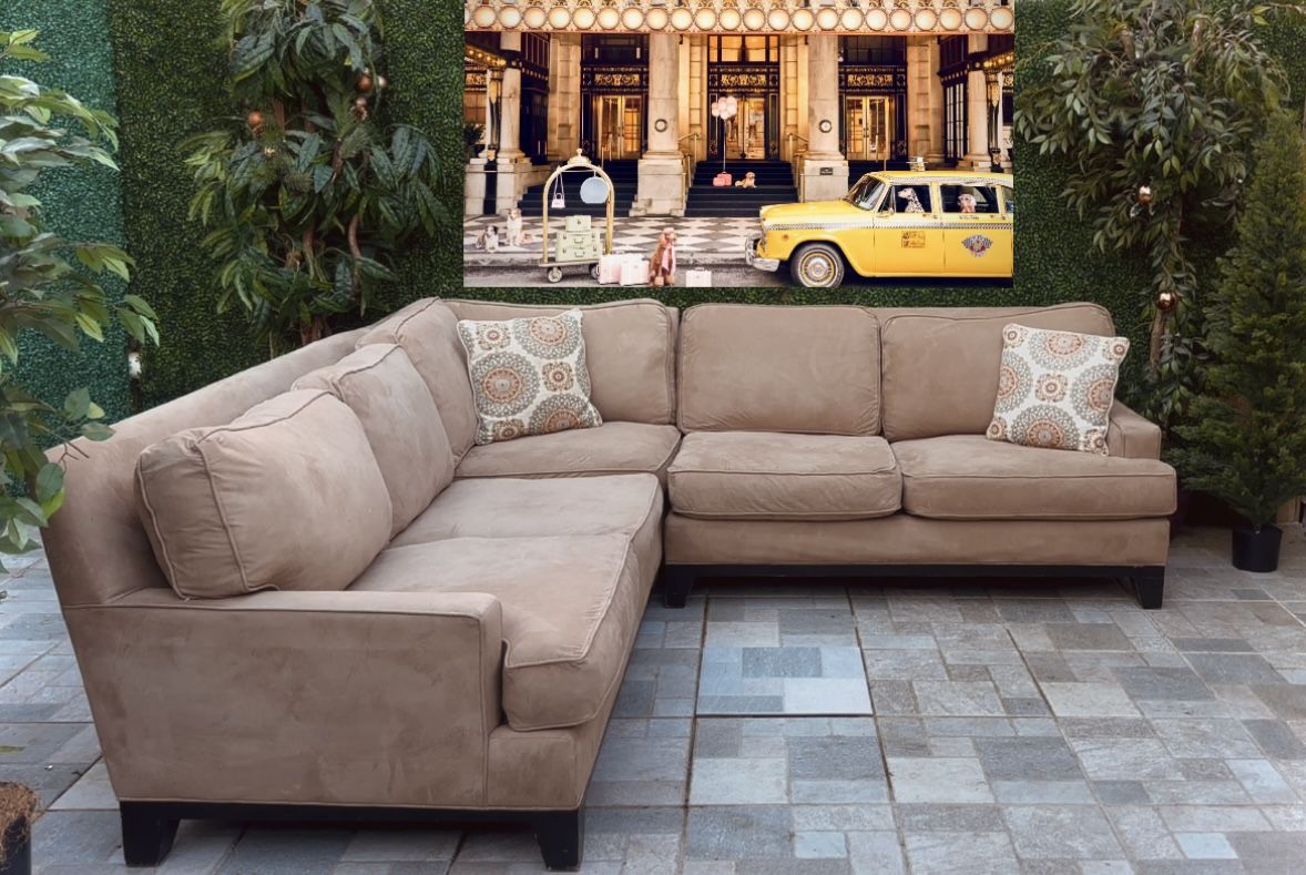 (Free Delivery 🚚) Pottery Barn Bernhardt Furniture Dark Beige Sectional Couch