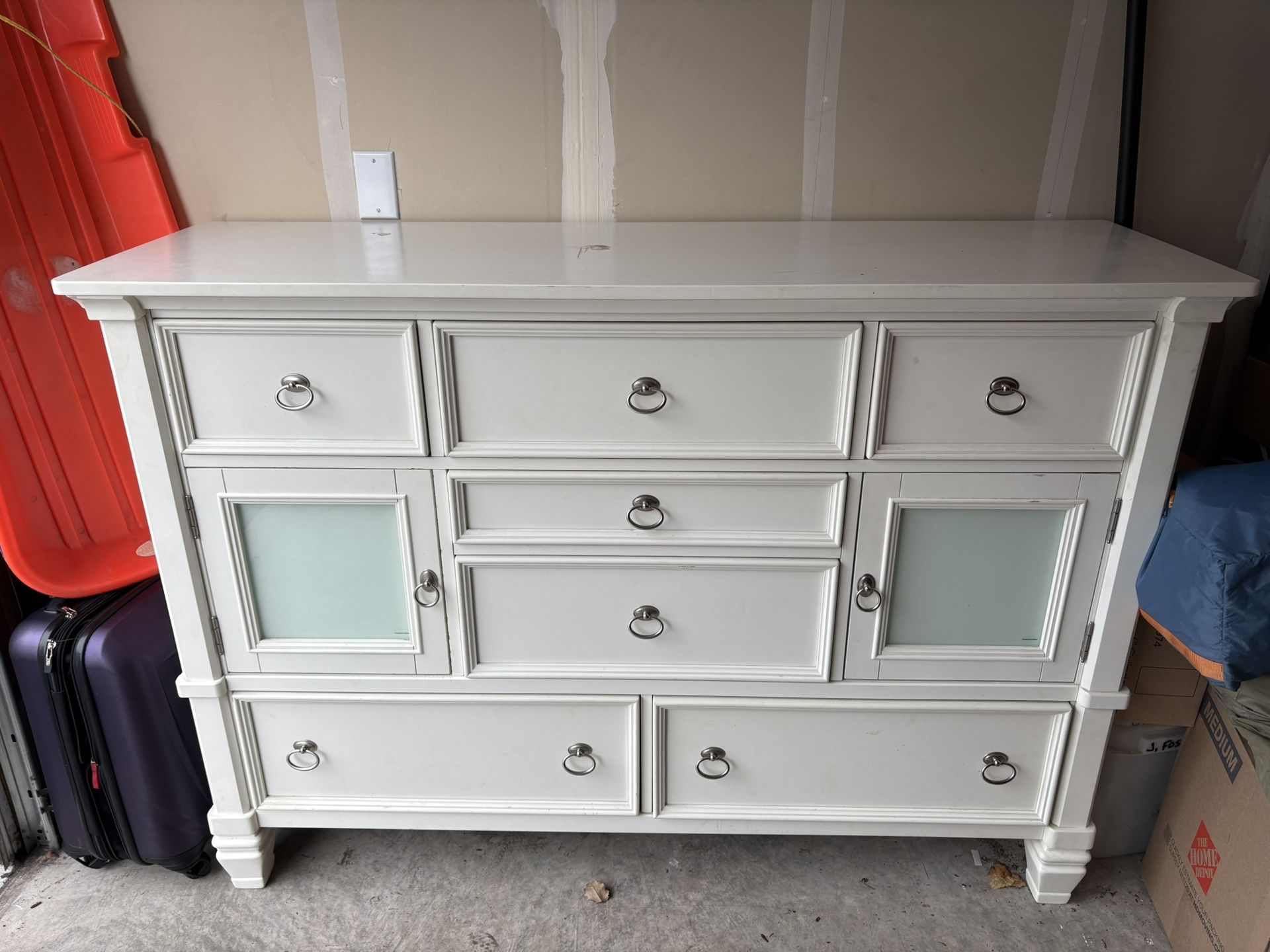 White Long Dresser