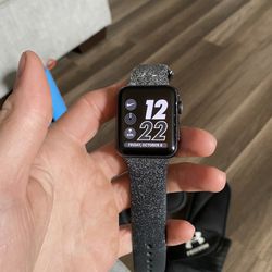Apple Watch Series 3 Nike Edition 