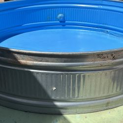 “bikini blue” 8 foot stock tank Pool/HOT TUB…