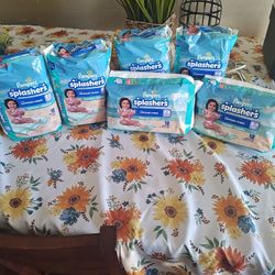 Pampers Splashers