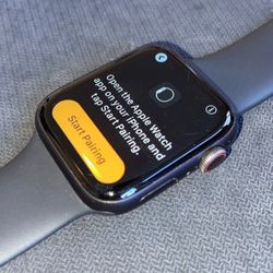 Apple Watch Series 6 44 mm Aluminum Space Gray