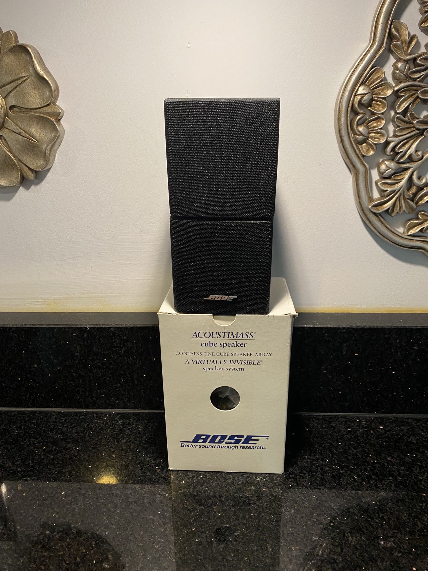 BOSE Lifestyle Acoustimass Swivel Doubleshot Single Cube Speaker Array Black