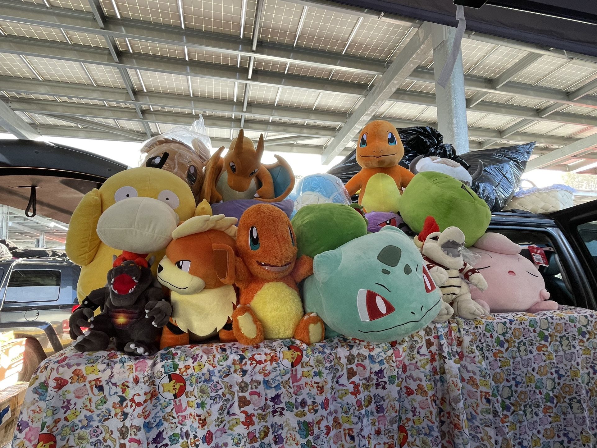 Lots Of Giant Plushies For Sale