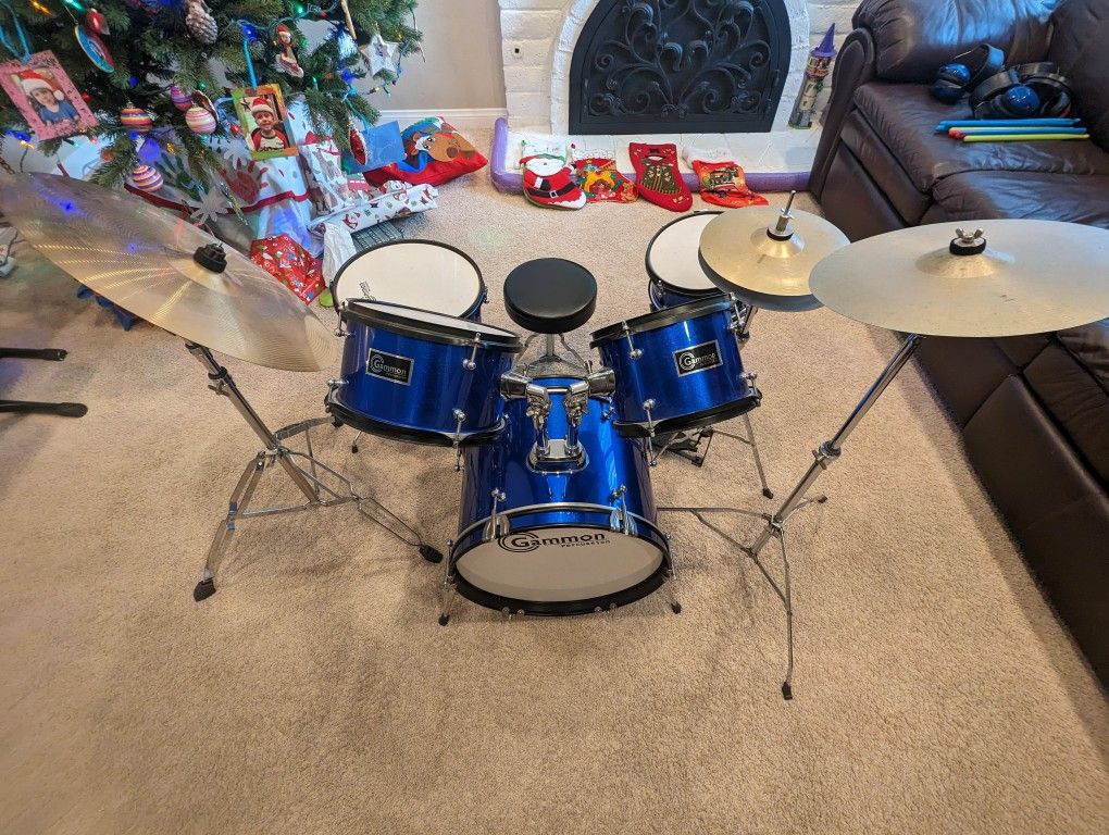 Gammon 7 top piece drum set