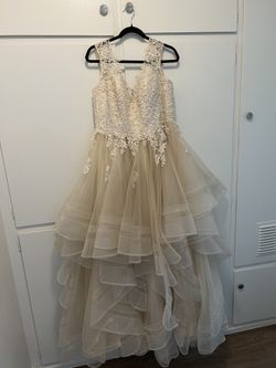 Prom/ Wedding Dress