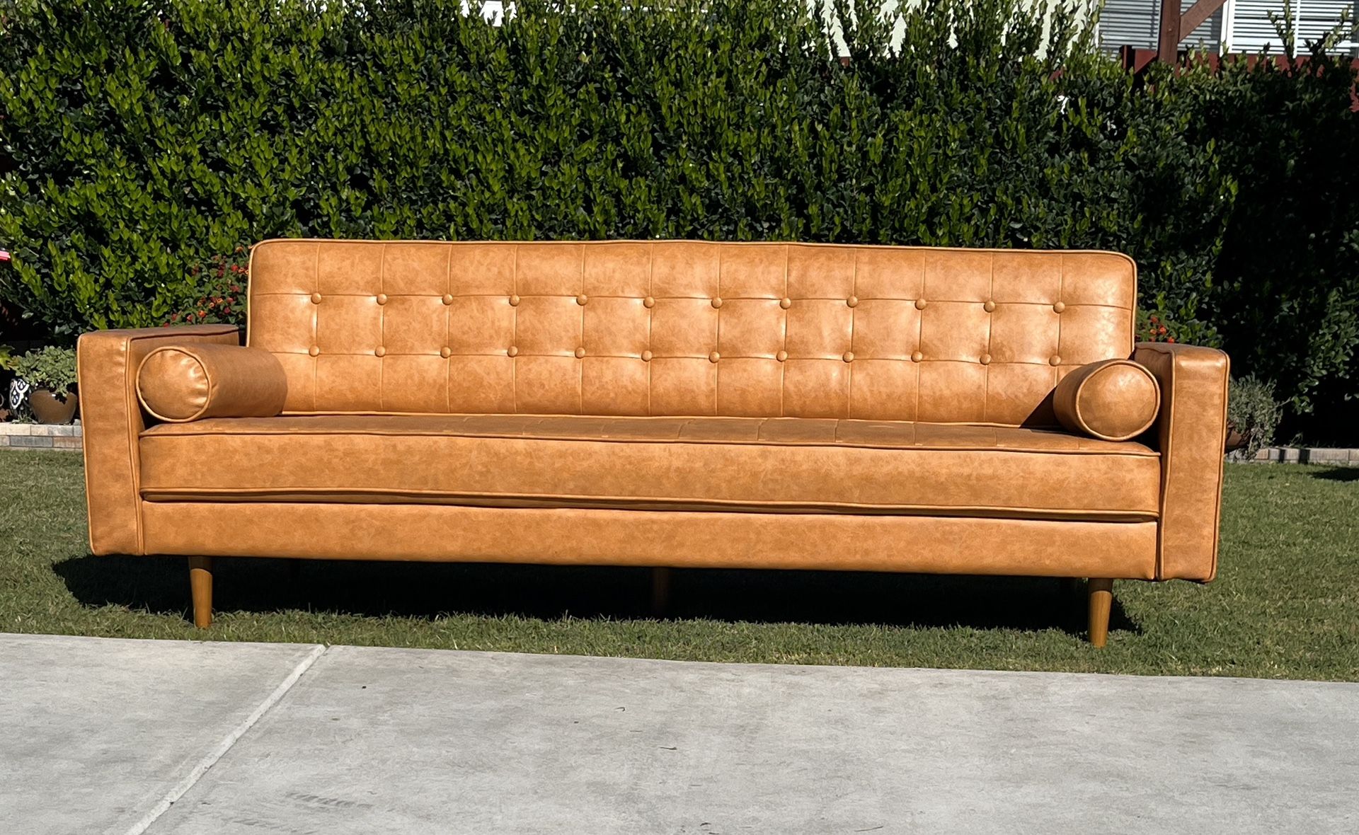 Couch, Caramel Color