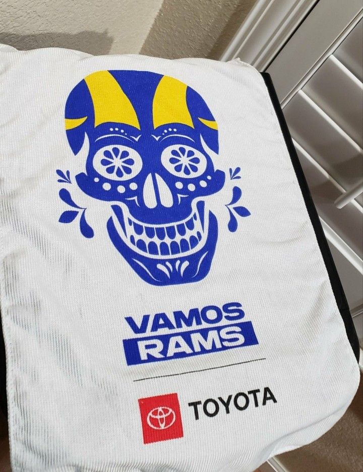 Los Angeles Rams Rally Towel Sugar Skull "Vamos Rams" SGA Authentic New