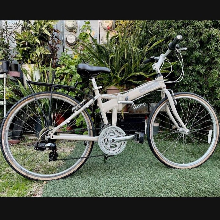 Unisex 26 Inch Dahon Espresso Folding Bike for Sale in Milford, CT