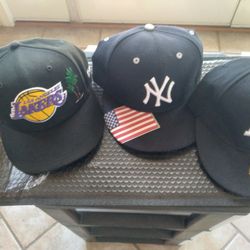 Man's Clothes/hats