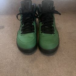 Jordan Retro 5 SE  Oregon
