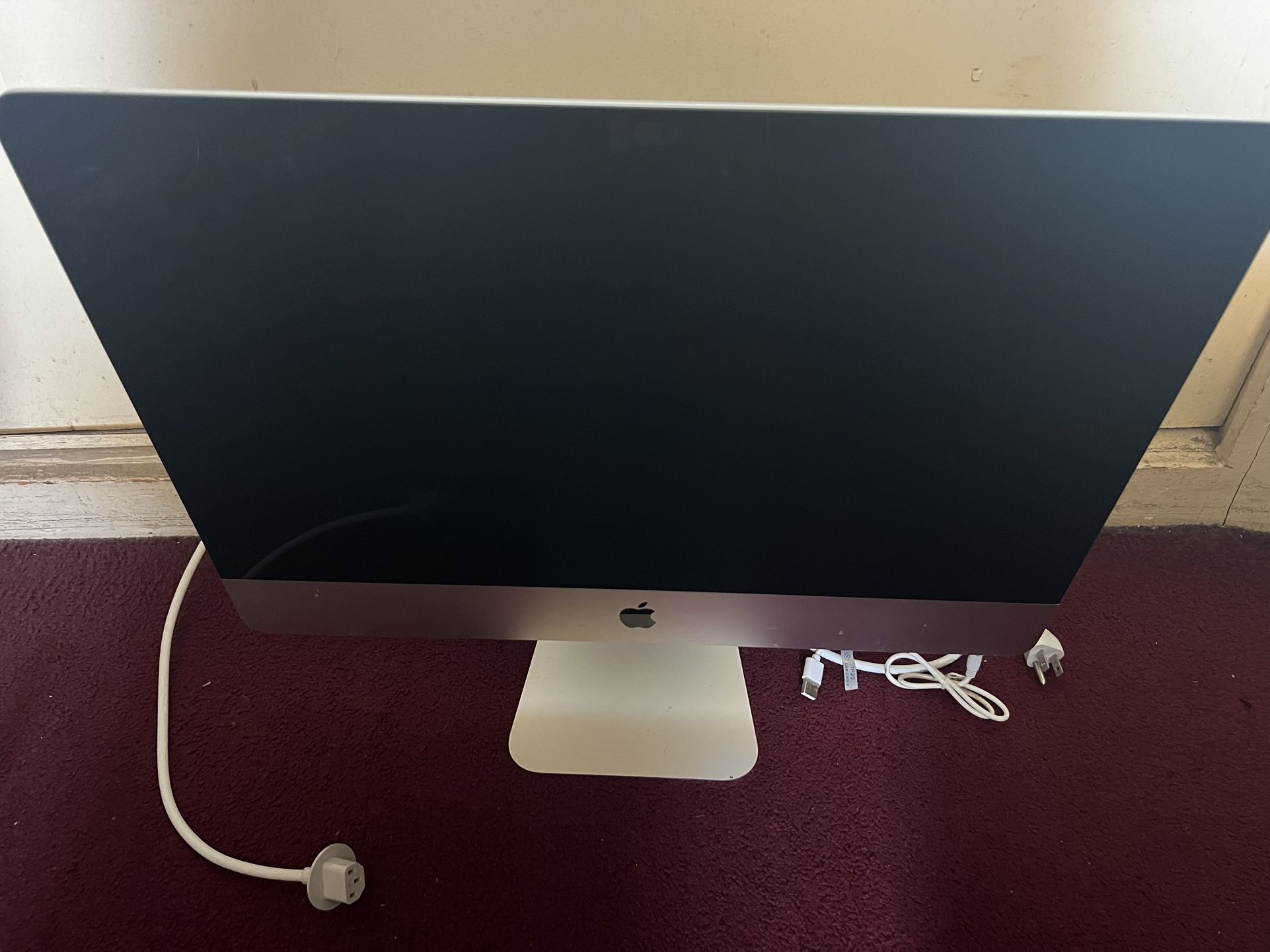 Apple iMac 21.5” with Retina 4K 6 Core