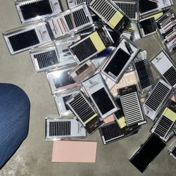 LASH EXTENSIONS FOR SELL 