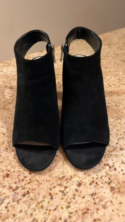 Vince Camuto Sandals Block Heels Black Suede Zipper Closure Size 7.5