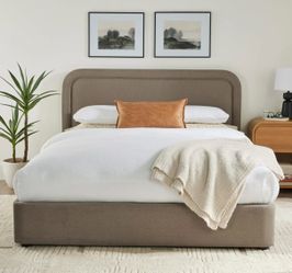 King size platform bed new