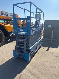 2019 Genie GS-3232, 32’ Electric Scissor Lift