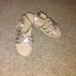Size 3 Kids Sandals  (BUNDLING AVAILABLE)