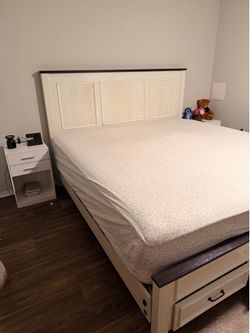 Bed room set
