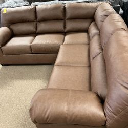 FREE DELIVERY COZY SECTIONAL