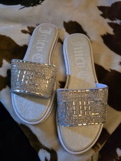 Juciy Couture sandals Size 7 Great Condition only Used Twice need gone ✨️