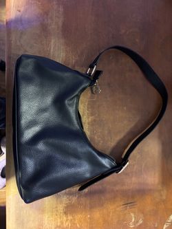 Black purse