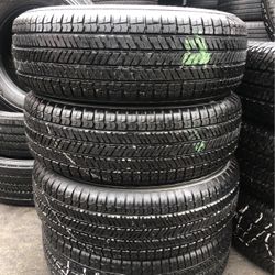 Set Of Used Tires With 95% Of Life 225/65R17 Yokohama For Only $280 The Price Includes Mounting And Balance Out The Door