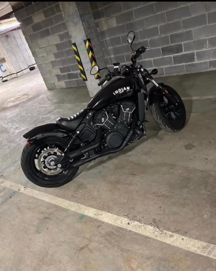 2021 Indian Scout bobber sixty Abs