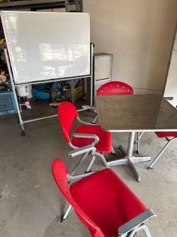 Table & 4 chairs