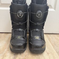 ThirtyTwo Snowboarding boots