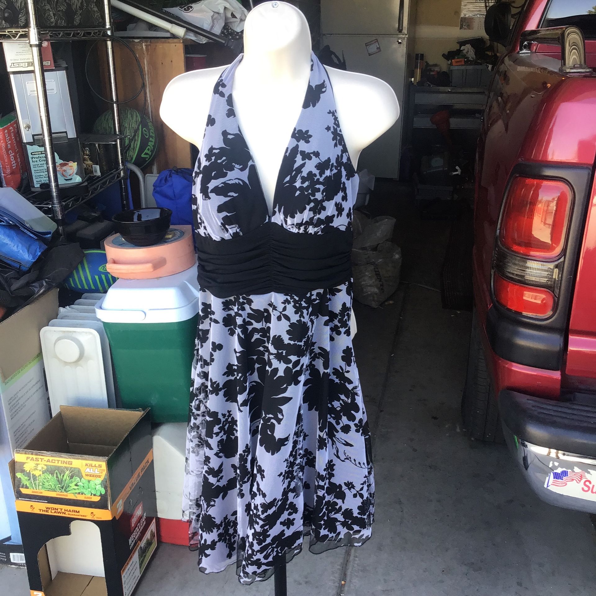 Prom Dress One Size 9 Black And White Beige dress New and White And Black Size 9 Dry Ice Tags Still On Thdm