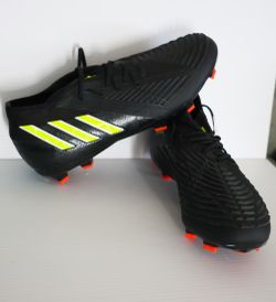 ADIDAS PREDATOR Edge 1 NEW SIZE 6 ⚽️