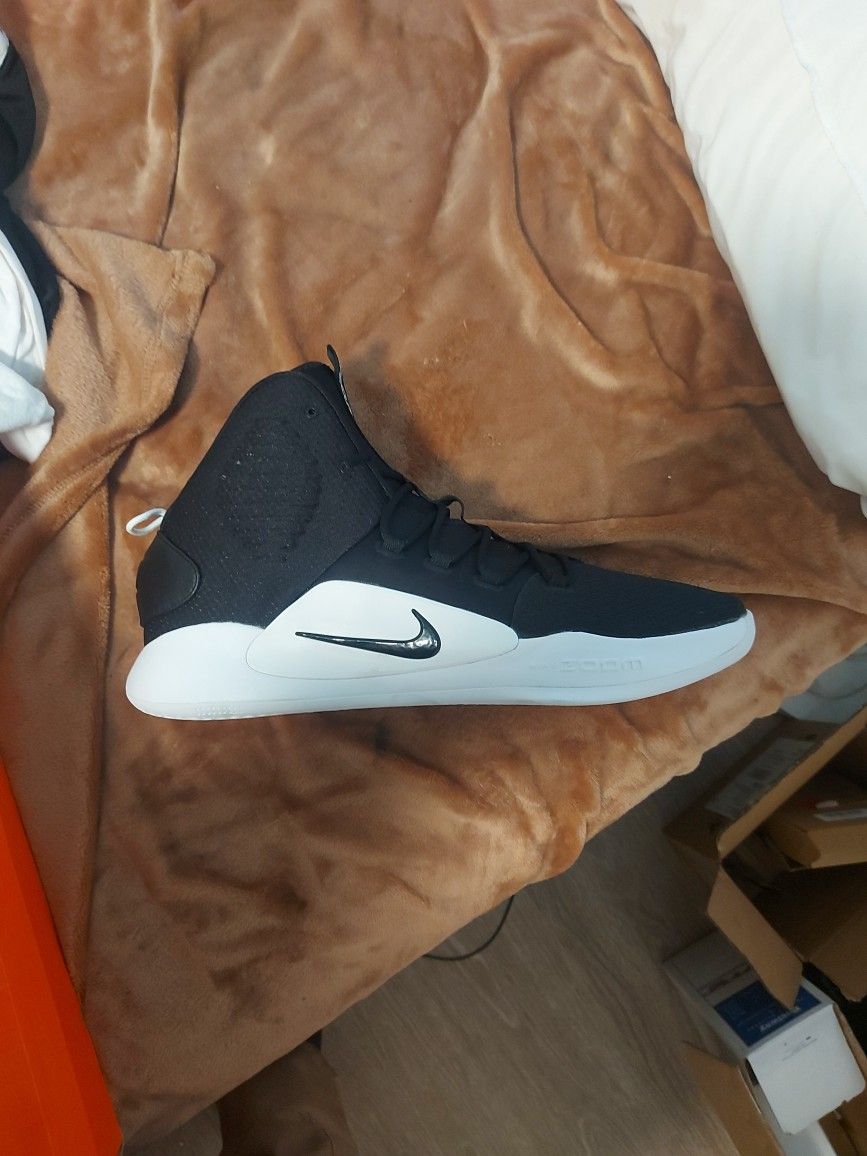Nike Hyperdunk X Men's 18